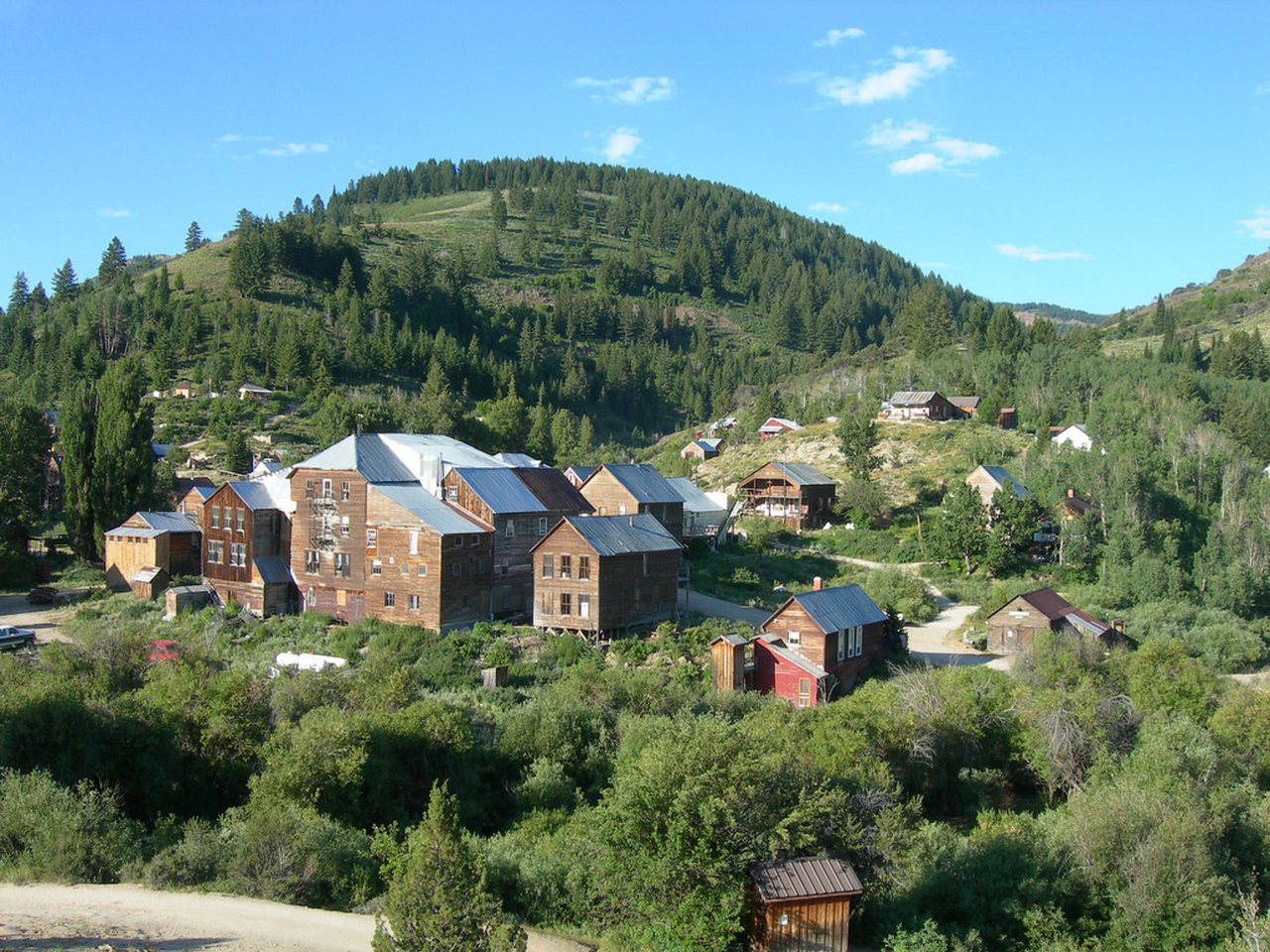The History Of This Idaho Ghost Town Is Simply Incredible