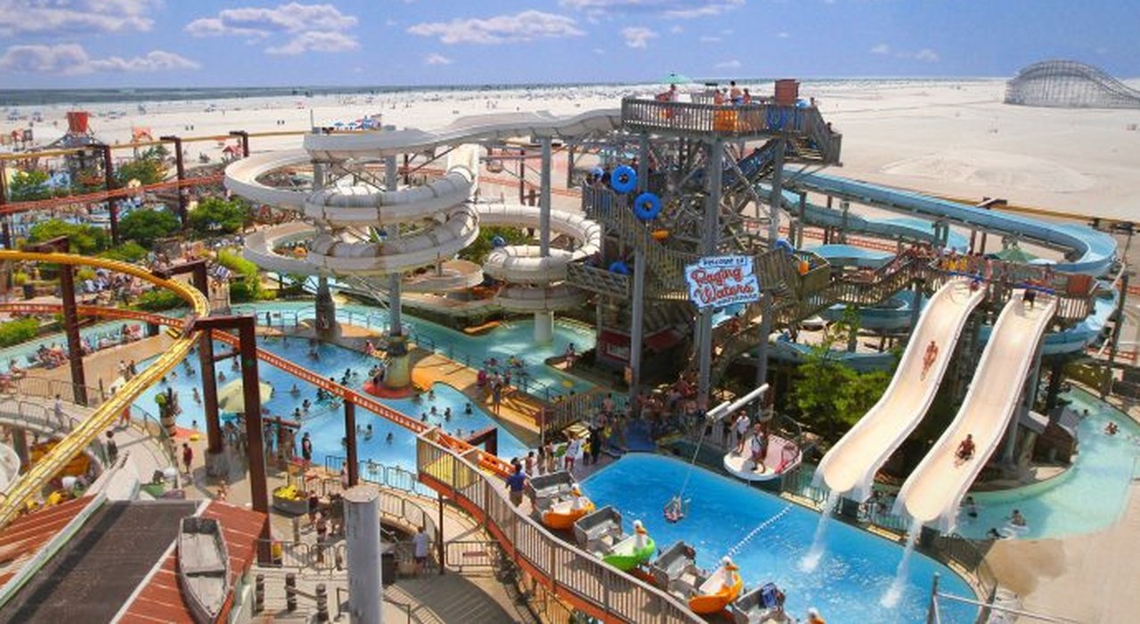 13 Nashville Water Parks To Splash Away Your Summer