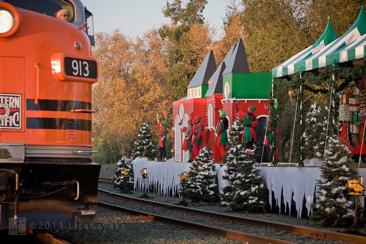 Ride The Polar Express Train At The California State Railway Museum In