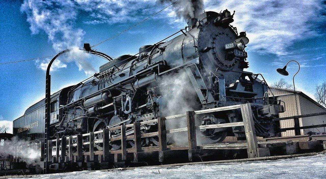 The North Pole Express Is The Best Polar Express Train Ride In Michigan