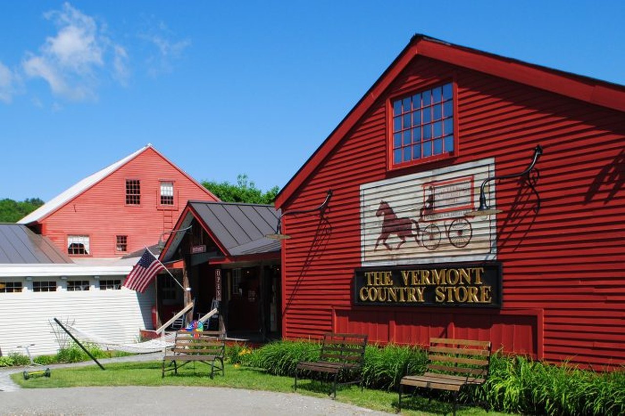 The Vermont Country Store – 4 – It's just the booze dancing…
