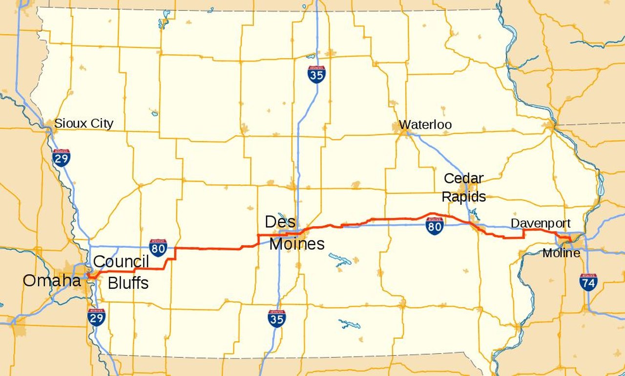 The Great Iowa Road Trip That Will Make Your Summer