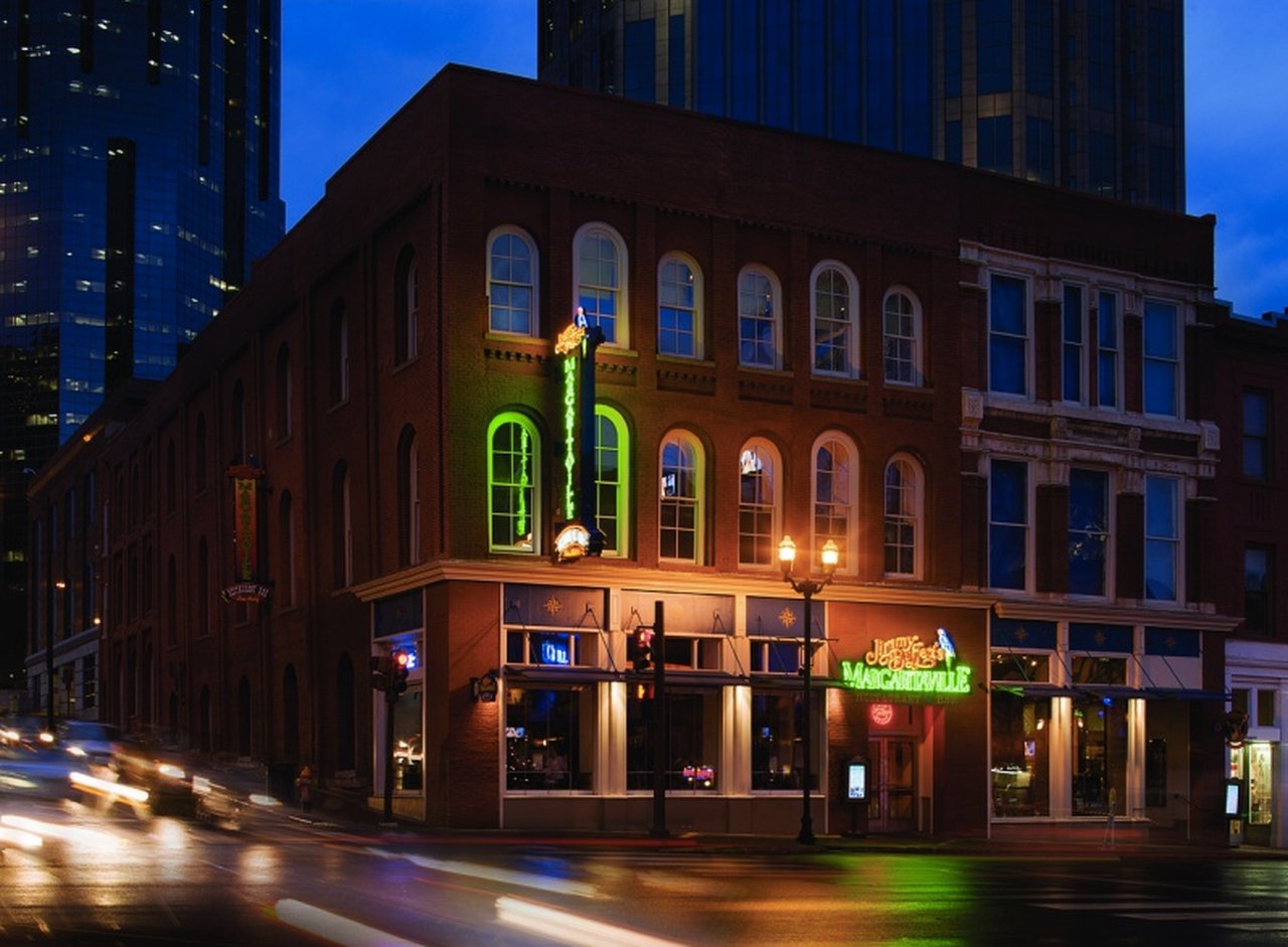 Jimmy Buffett's Margaritaville Bar and Grill Downtown Nashville, Nashville  Dining and Nightlife