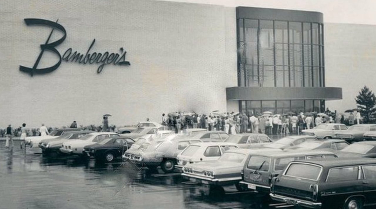 Remember When the Garden State Plaza Looked Like This?