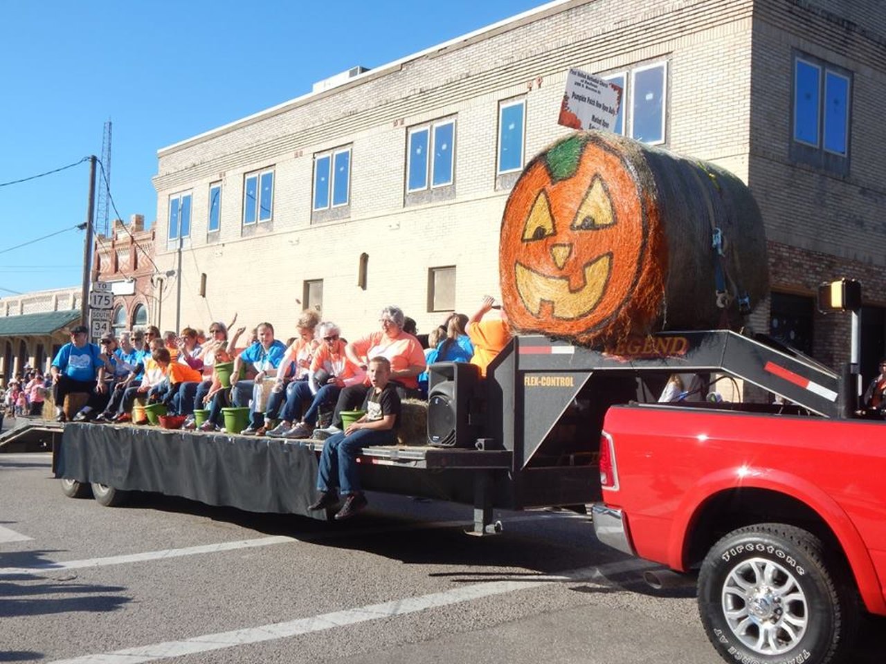 11 Of The Best Small Town Fall Festivals In Texas