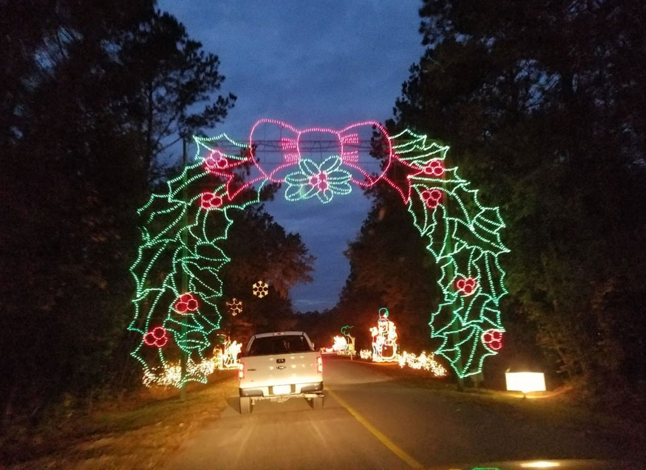 The Holiday Festival Of Lights In South Carolina Features 2 Million Lights