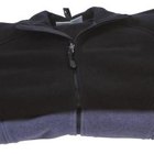 Hemera Technologies/PhotoObjects.net/Getty Images If the lint isn't too thick, you can pick it off the fleece with your fingers.