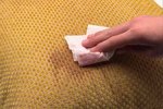 How to Remove Cat Urine From Upholstery