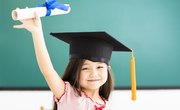 How to Figure Out What Year a Child Will Graduate From High School