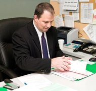 Jupiterimages/Photos.com/Getty Images An LLC can convert to a C corporation by creating a new business.
