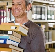 Jupiterimages/BananaStock/Getty Images The library is a good place to start learning about last wills and trusts.