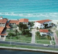 Photos.com/Photos.com/Getty Images A timeshare inheritance comes with privileges and obligations.