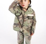 BananaStock/BananaStock/Getty Images Military children may keep benefits when ex-spouses can't.
