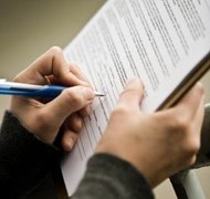 Jupiterimages/Photos.com/Getty Images LLCs are most effectively tun with operating agreements.