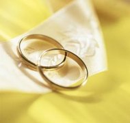 Jupiterimages/liquidlibrary/Getty Images Changing your name after marriage in Maine is a multi-step process.