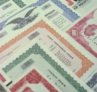 Jupiterimages/Photos.com/Getty Images Savings bonds offer tax flexibility.