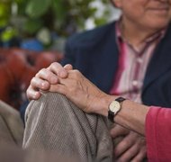 Jupiterimages/BananaStock/Getty Images A grantor can care for his surviving heirs by using a trust.