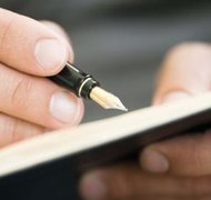 Jupiterimages/BananaStock/Getty Images Some states accept handwritten wills without witness signatures.