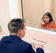 Thinkstock Images/Comstock/Getty Images Your spouse may meet with an attorney while in jail.