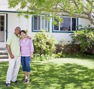 Jupiterimages/Creatas/Getty Images Property is divided equally between Wisconsin spouses when they divorce.