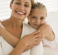 Jupiterimages/Pixland/Getty Images Tennessee courts typically award sole custody when it's in the child's best interests.