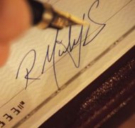 Comstock/Comstock/Getty Images You can authorize someone else to pay your bills in New Jersey..