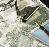 Comstock/Comstock/Getty Images S corporation stock can be inherited by the heirs of a shareholder.