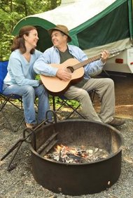 Thinkstock/Comstock/Getty Images Las empresas de alquiler pueden ofrecer desde instrumentos musicales a vehículos recreativos y equipos de camping.