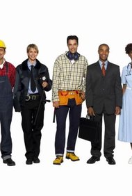 George Doyle & Ciaran Griffin/Stockbyte/Getty Images En una empresa, la autonomía del empleado puede tener beneficios positivos tanto para los individuos y la sociedad en su conjunto.