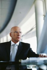 George Doyle/Stockbyte/Getty Images El porcentaje de trabajadores mayores de 50 años creción del 20% al 31% enter 1996 y 2012, informa AARP.