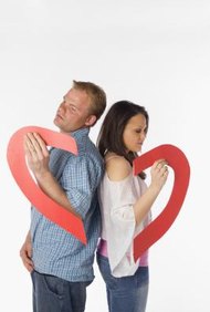 Jupiterimages/liquidlibrary/Getty Images Divorce ends tenancy by the entirety.
