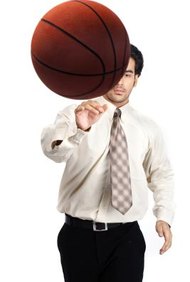 Visage/Stockbyte/Getty Images Usa tu licenciatura en gestión deportiva y título de administración de empresas para hacer carrera en un equipo deportivo o universidad.