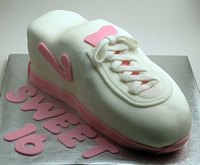 Sweet 16 Birthday Cake