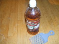 Apple cider vinegar and hair pick