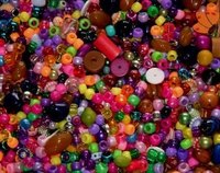 Tiny seed beads can make beautiful flowers.