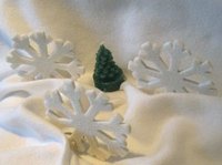 Sugar snowflakes can add a tasteful touch to your Christmas decor.