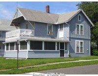 How Does a Federal Housing Grant Work?