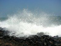 How Does Salt Water Cure a Sore Throat?