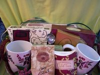 What to Put in a Gift Basket