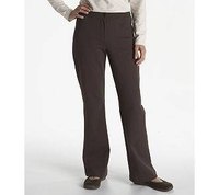 Because knit fabric is stretchy, you may have avoided hemming knit pants in the past.