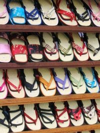 Deodorize Flip Flops