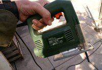 What Is the Correct Saw Blade to Cut Formica?