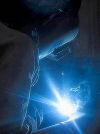 Welding flash that can burn the eyes