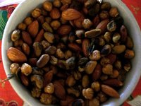 Roasted mixed nuts