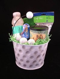 Golf gift baskets can be easily assembled at home.