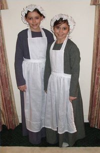 Colonial Girls