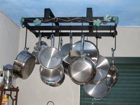 All-Clad Vs. Calphalon