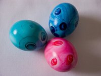 There are many creative ways to decorate your Easter eggs.