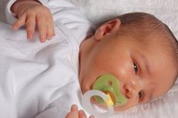 Children enjoy making crafts about babies.