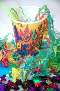 Jack and Jill wedding shower games entertain women and men.